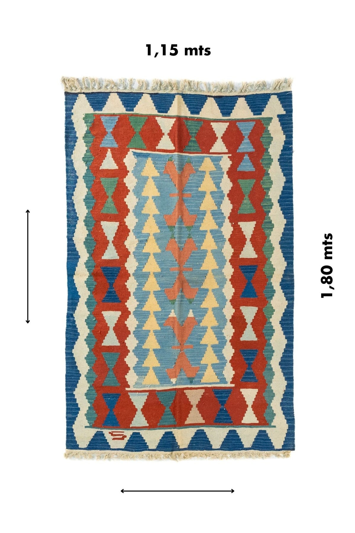 Alfombra geométrica artesanal con medidas visibles de 1,15 mts de ancho por 1,80 mts de largo.