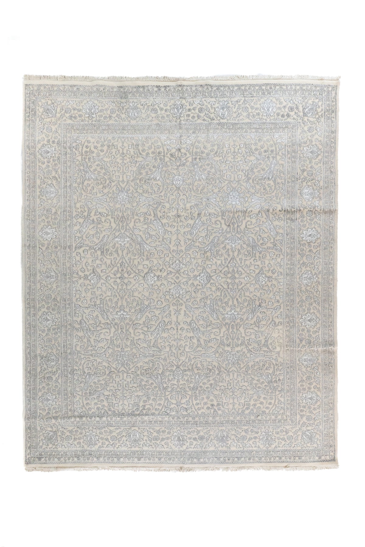 Alfombra Persa Nain rectangular beige con diseño floral clásico en gris claro