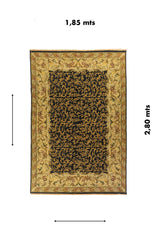 Alfombra rectangular clásica de 1.85 x 2.80 metros con fondo azul oscuro, patrón vegetal dorado y marco floral decorativo