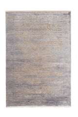 Vista completa de alfombra contemporánea con diseño clásico difuminado en tonos gris y beige.