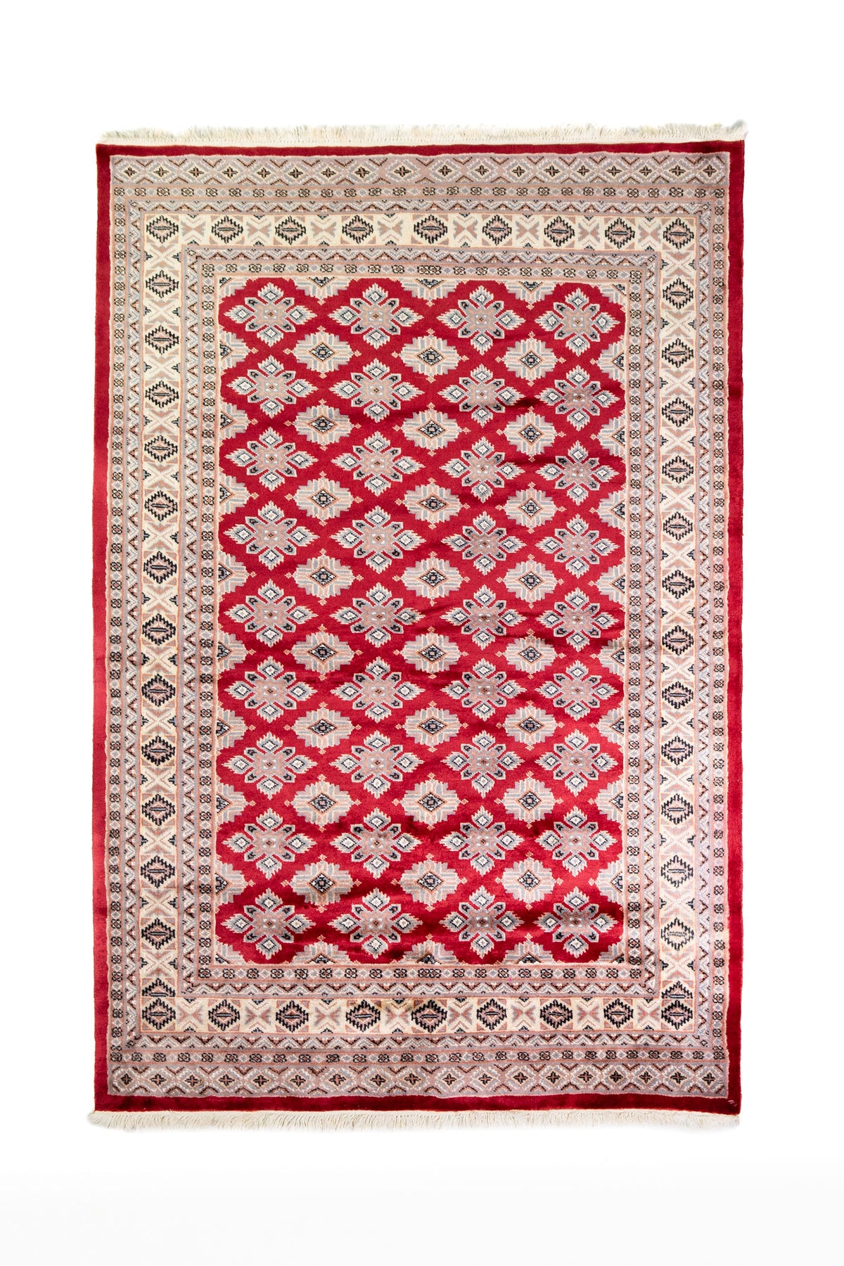 Alfombra Persa Yamouth rojo de 1.27 x 1.88 mts, vista completa vertical; el diseño muestra una trama romboidal roja continua sobre un campo claro y un borde rojo definido