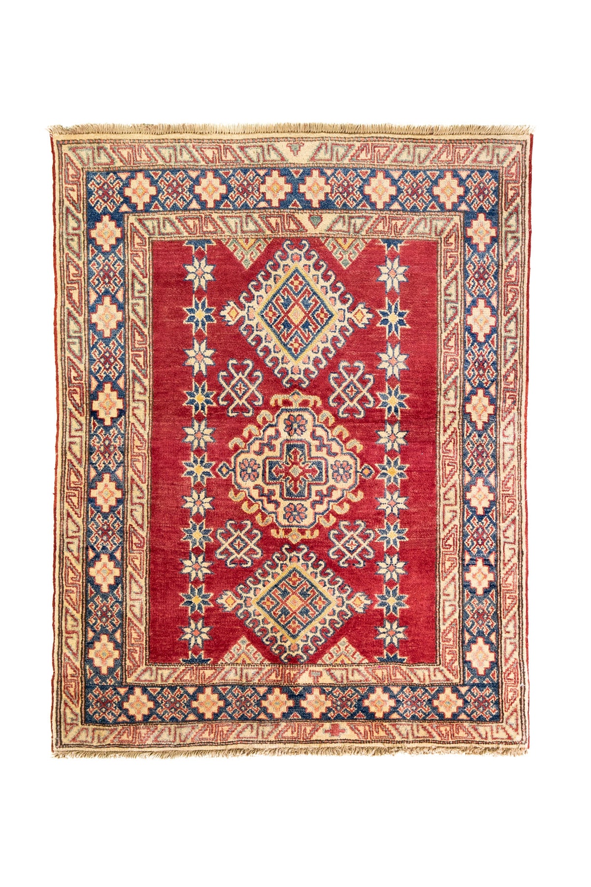Alfombra Caucasica Kazak rojo y beige de 1.17 x 1.47 mts, vista completa vertical; el diseño muestra medallones romboidales apilados sobre un campo rojo con amplias guardas beige