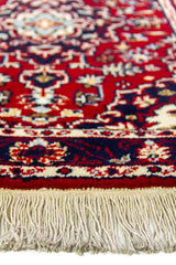 Alfombra Persa Karadja rojo y azul de 0.70 x 0.95 mts, detalle de guarda, trama visual y terminación de borde