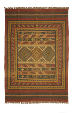 Alfombra Persa y Oriental con un diseño elegante en tonos ricos y patrones intrincados, destacando su sofisticación y detalle en un formato de producto.
