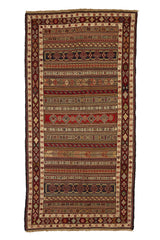  Alfombra turca con diseño kilim y flecos desgastados. Ideal para decoración rústica o vintage.